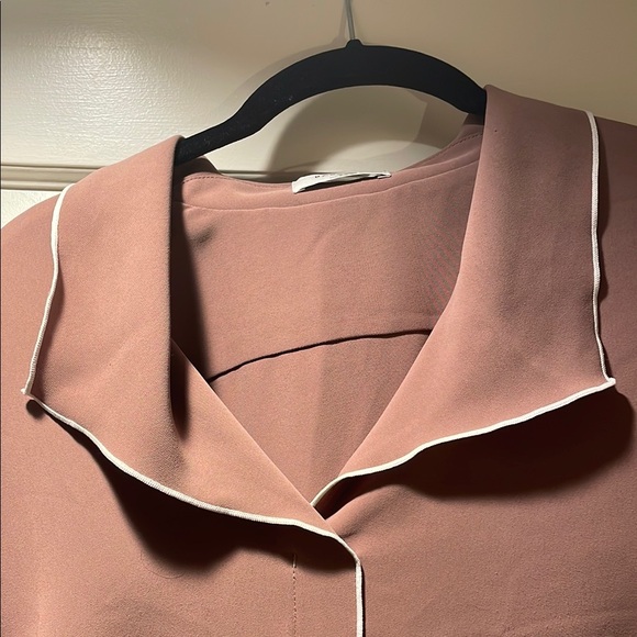 💥Babaton Brown Top💥 - Picture 3 of 3